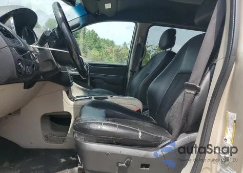 2016 Dodge Grand Caravan Sxt z USA, uszkodzony, nr VIN 2C4RDGCG9GR102703